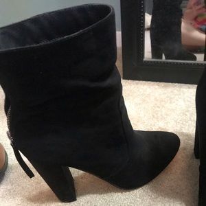 Black heel ankle boots